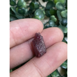 (Z)พลอยธรรมชาติ โกเมน(Garnet) พลอยแท้100% น้ำหนัก 13.50 กะรัต