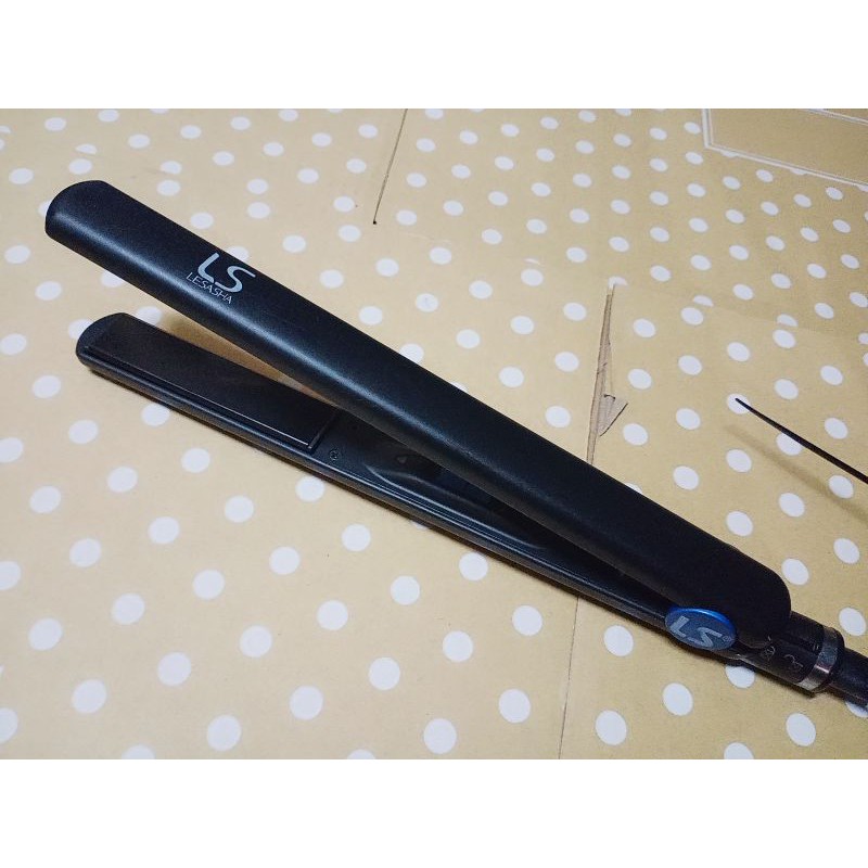 เครื่องหนีบผม Le`sashaรุ่น LS0911 **มือสอง