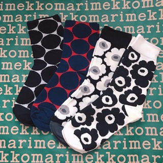 ถุงเท้า Marimekko สไตล์