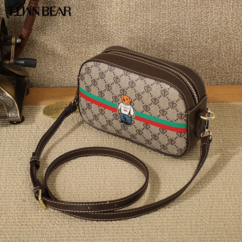 Everyday Pooh Bear Single Zipper Camera Bag Female Diagonal Shoulder ...