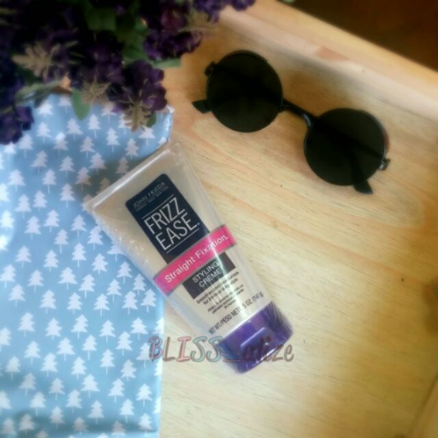 John Frieda Frizz-Ease Straight Fixation Smoothing Creme