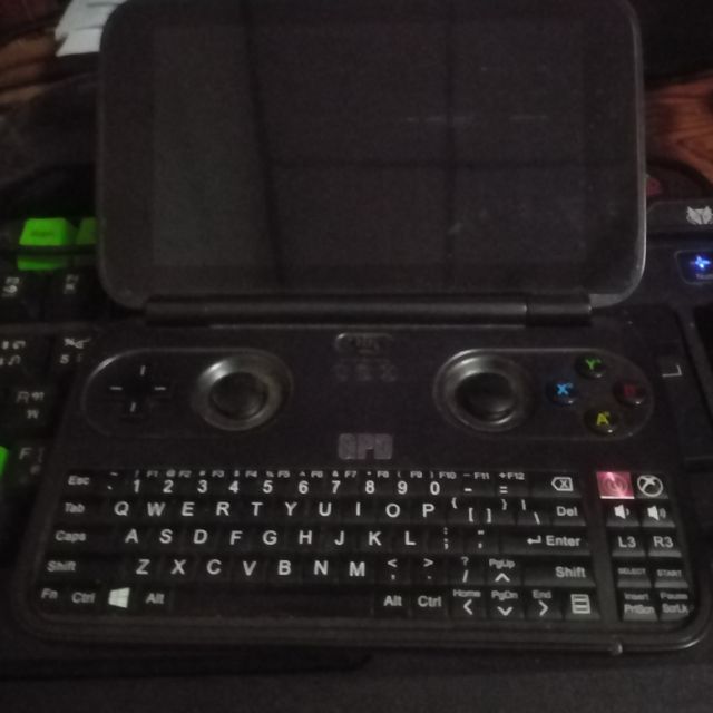 Gpd​ win​ 1​ มือสองครับ