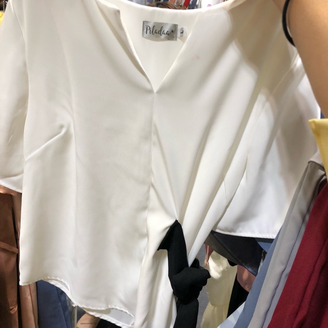 Clover top Defected sale 60%