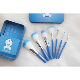 (มี code ลดราคา) ชุดแปรงแต่งหน้า Doraemon 7 ชิ้น