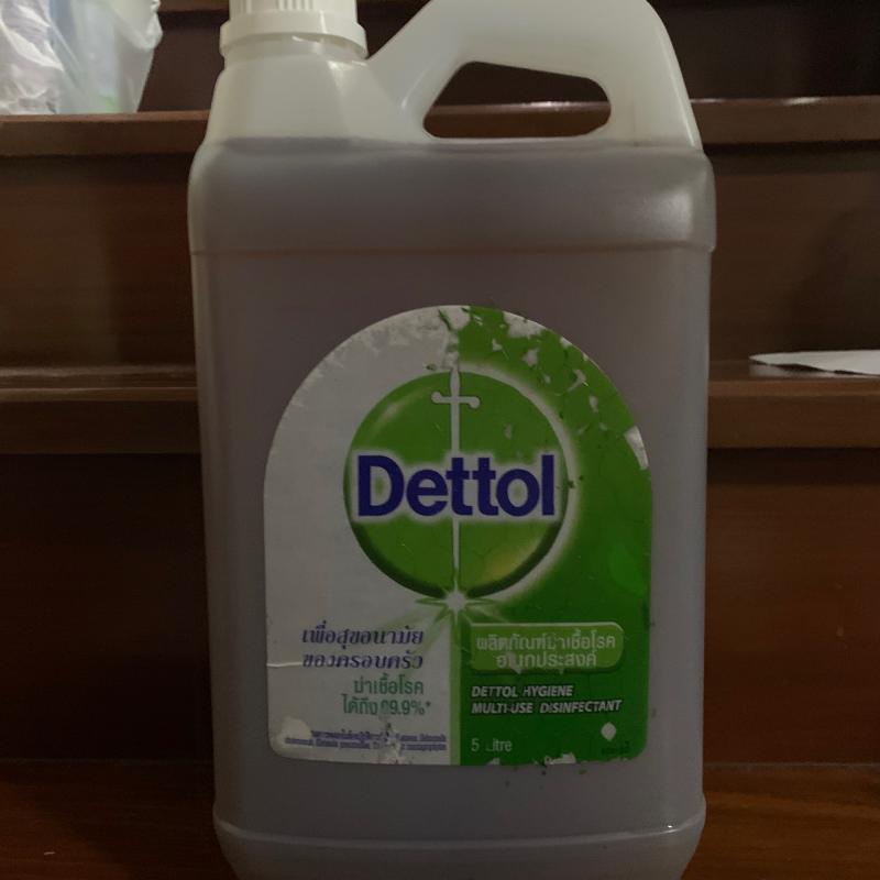Dettol 5000 ml เดทตอล 5 ลิตร (ฉลากด้านหลังลอกบางส่วน ผลิตมกราคม 2564)