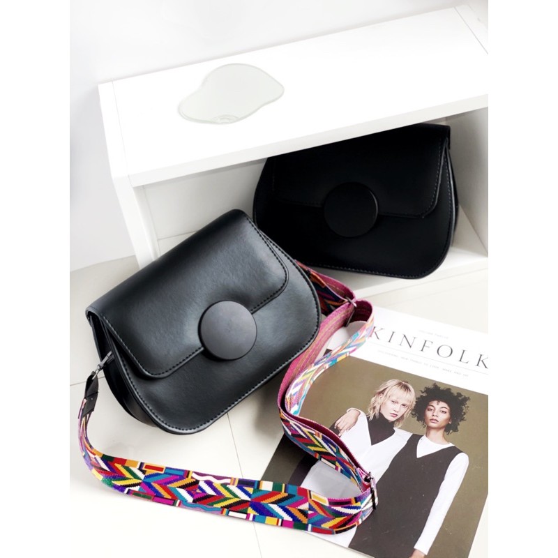 PAMELA BAGS - กระเป๋าสะพายข้างผู้หญิง / กระเป๋าสะพายเกาหลี