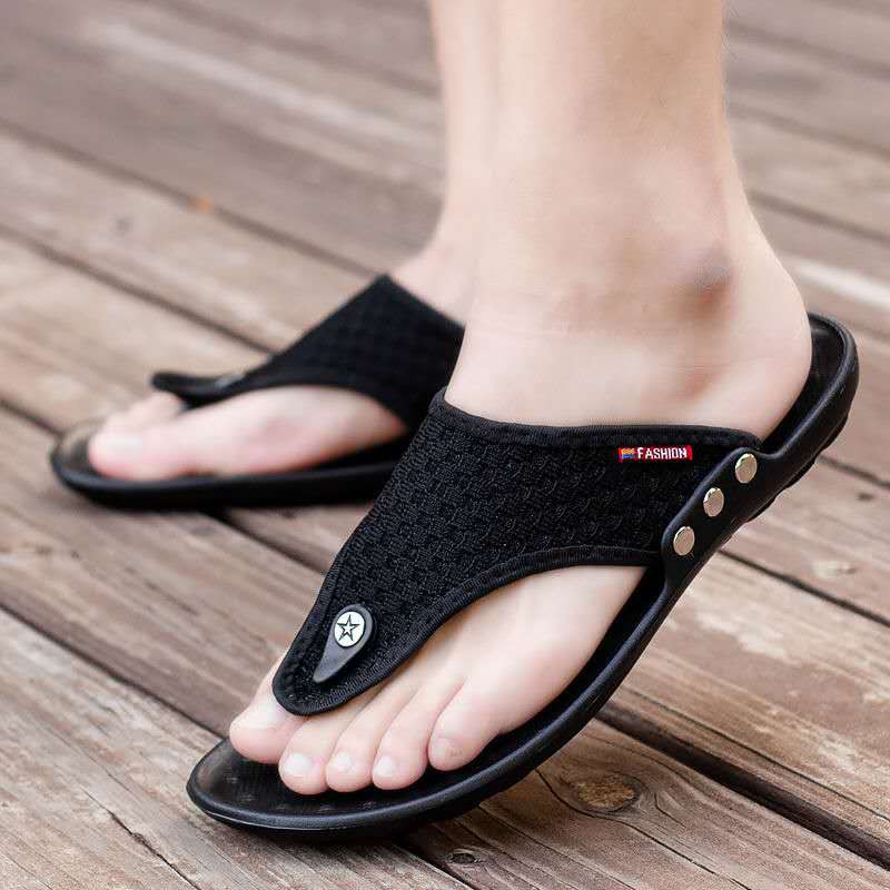Flip Flops 157 บาท รองเท้าแตะ กันลื่น น้ําหนักเบาพิเศษ แฟชั่นฤดูร้อน สําหรับผู้ชาย Men Shoes