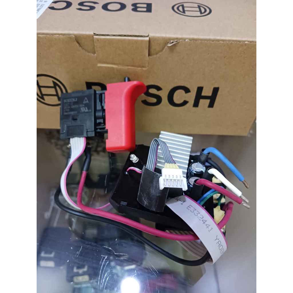 Bosch switch control  ชุดสวิตซ์ ควบคุม สว่านโรตารี่ ไร้สาย รุ่น GBH 180-LI part no 1600A020T1
