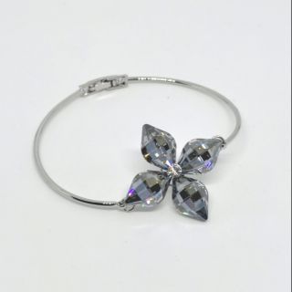 กำไลข้อมือ Rhodium Plated ประดับคริสตัลสวารอฟสกี้แท้