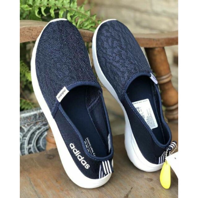 Adidas neo slip on