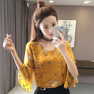 ๑☜เสื้อชีฟองผู้หญิง 2021 ฤดูร้อนใหม่ดอกไม้เสื้อผ้า plus ขนาดผู้หญิงทรัมเป็ตแขน super fairy บาง bottoming เสื้อน้ำ