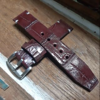 สายนาฬิกาหนังจระเข้เเท้ hand made ปลีกส่ง มีเก็บเงินปลายทางค่ะ