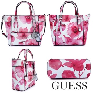 GUESS MINI PRINTED FLOWERS CROSS BODY BAG