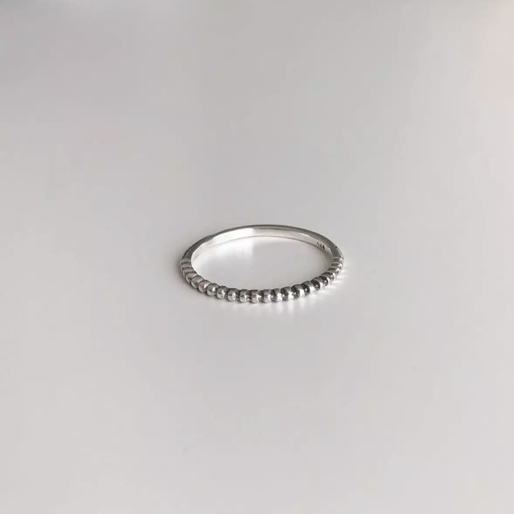 Winterwinter Jewelry Silver925 : เครื่องประดับเงินแท้ เงินแท้925 แหวนลายตุ่มครึ่งวง