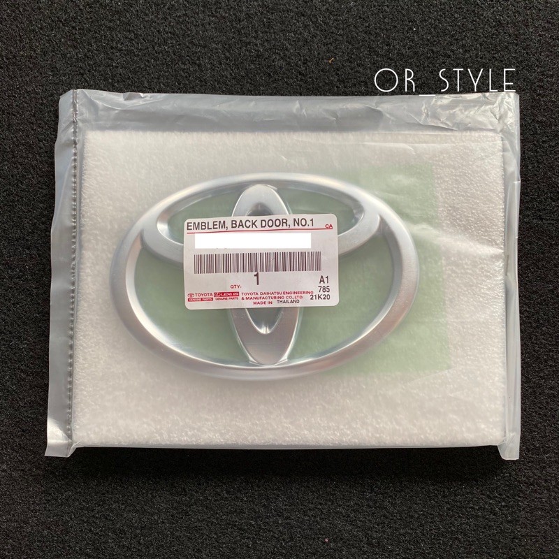 📌แท้ศูนย์ โลโก้ ติดฝาท้าย YARIS 2006-2013 ขนาด 13x9cm (AOU-75431-0D070)