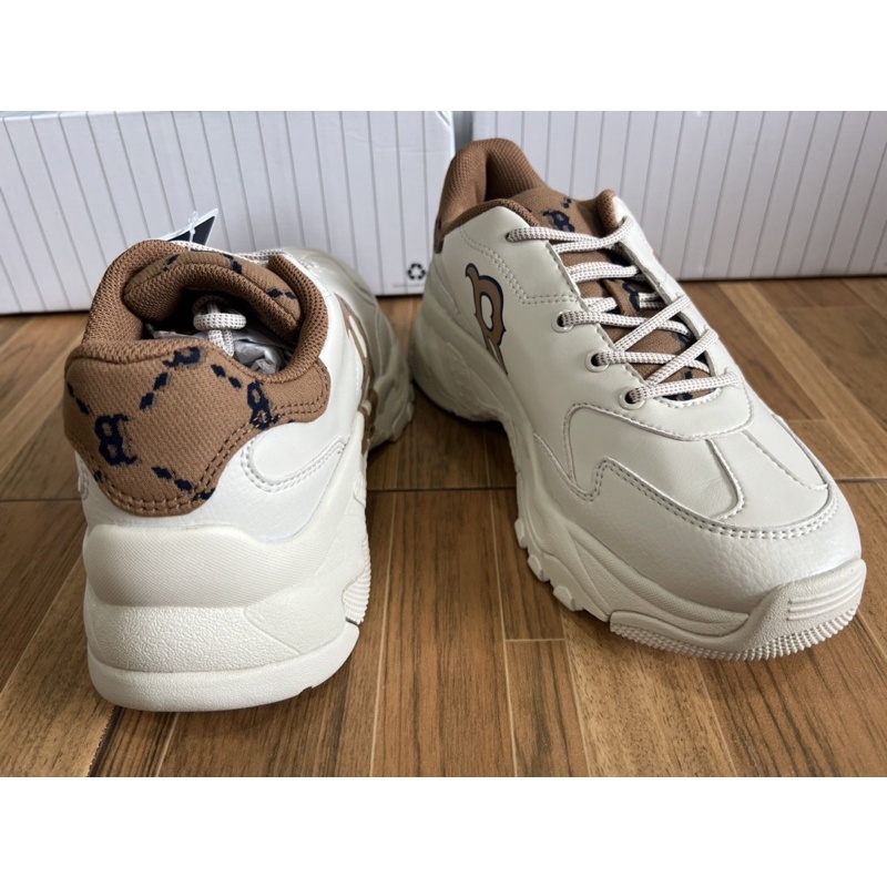 พร้อมส่งMLB Big Ball Chunky Diamond Monogram Boston Red Sox