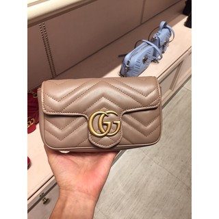 Gucci Marmont Supermini สีเบจ