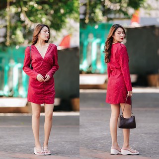 MASS Fashion : เดรสสั้นสีแดง แขนยาว Dress - Red V Neck