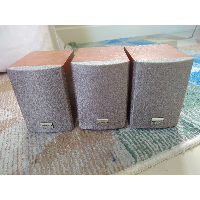 ตู้ลำโพง (ลูกเต๋า) onkyo uwa-7st มือสอง(3ตัว)