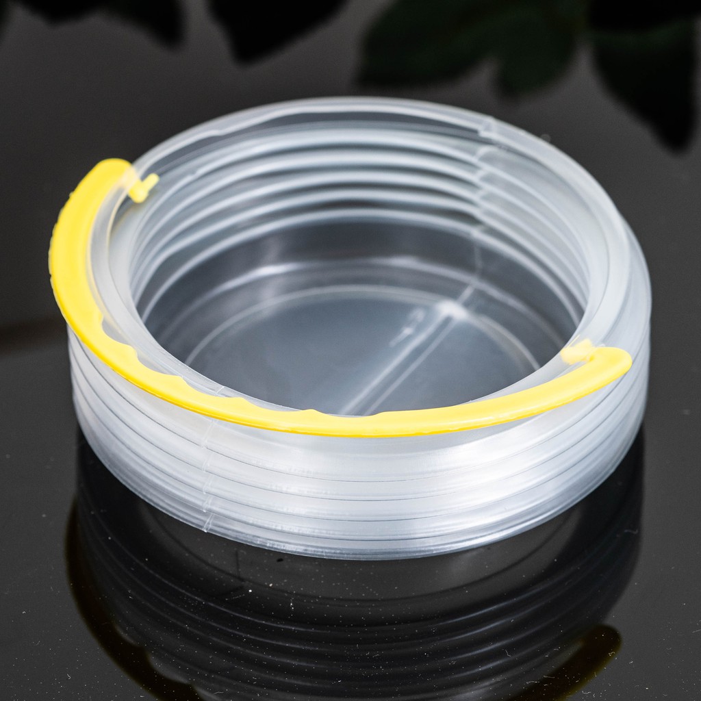 Transparency foldable bucket for brush-washing