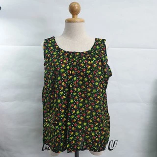 เสื้อคอกระเช้า เสื้อคอกระเช้าลายดอก คนแก่ คอพวงเล็ก/ใหญ่/จัมโบ้/จัมโบ้พิเศษ เสื้อกระเช้า (WO5)
