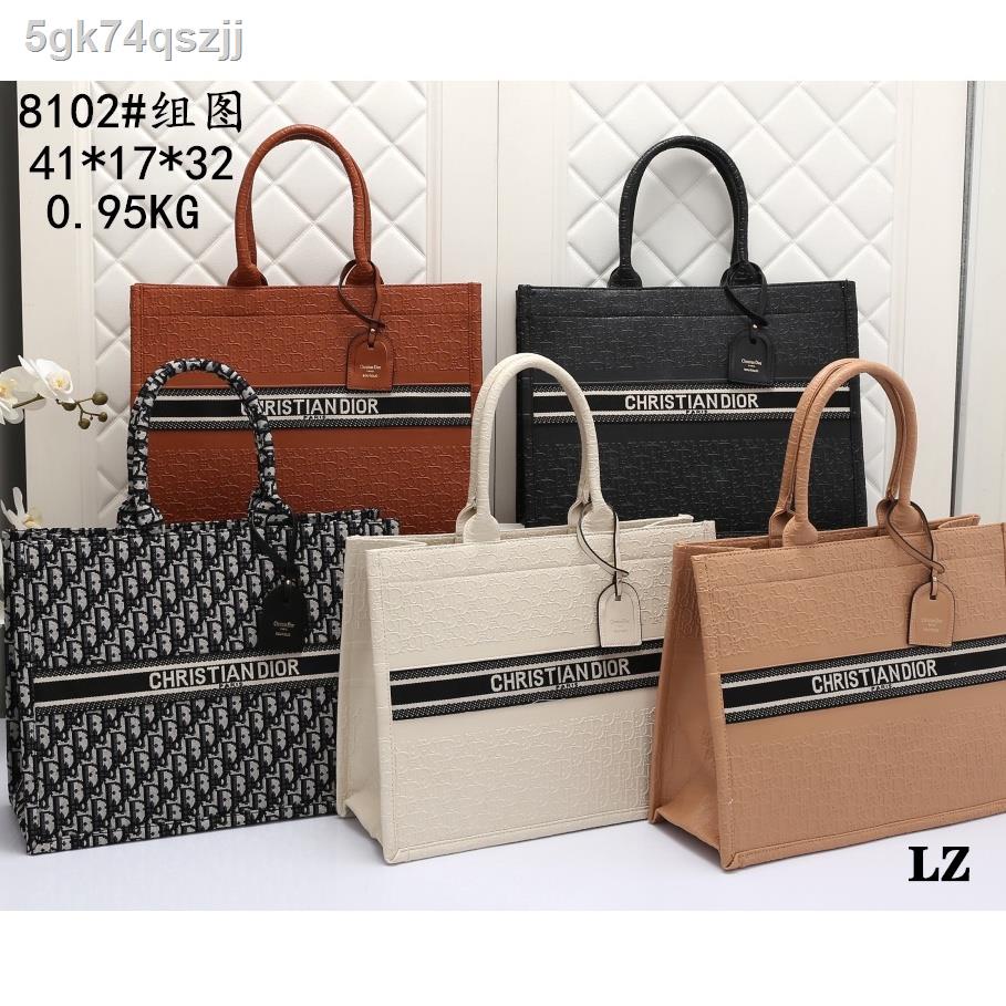 【READY STOCK】Dior Women Totes Fashion bag Famous Designer Bags Cross