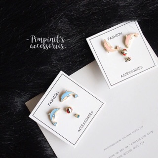 📬 พร้อมส่ง : 🐬 ต่างหูเซ็ทปลาโลมาสีฟ้าและสีชมพูและลูกบอล | Blue And Pink Dolphin &amp; Ball Stud Earring Set.