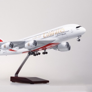 **สินค้าพร้อมส่ง***โมเดลเครื่องบิน แอร์บัส Airbus A380 เอมิเรตส์แอร์ไลน์ ยาว 46 ซม (มีไฟ) Model Plane เครื่องบิน ของเล่น