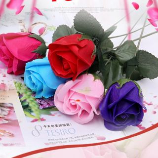 🌹ดอกกุหลาบปลอมมีกลิ่นหอม 4ดอก/เซ็ต🌹