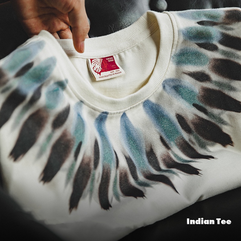 Maden  ใหม่ เสื้อยืดแขนสั้น พิมพ์ลายขนนก ทรงหลวม สไตล์อินเดียเรโทร อเมริกัน ฤดูร้อน สําหรับผู้ชาย 2022