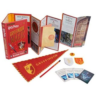 [หนังสือนำเข้า] Harry Potter: Gryffindor Magic: Artifacts from the Wizarding World แฮร์รี่ พอตเตอร์ english book