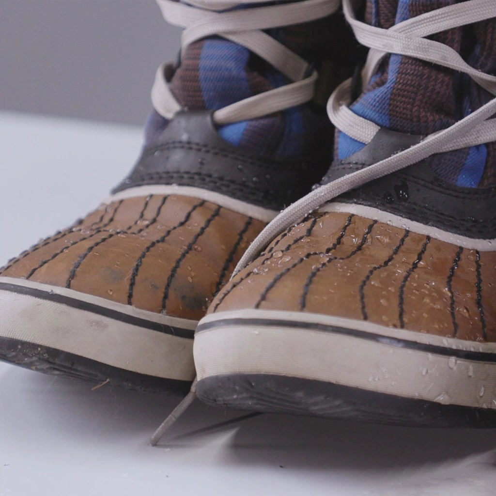 น้ำยาเคลือบกันน้ำรองเท้า Gear Aid ReviveX สำหรับวัสดุ Suede Nubuck Canvas Gore-TEX thumbnail 6