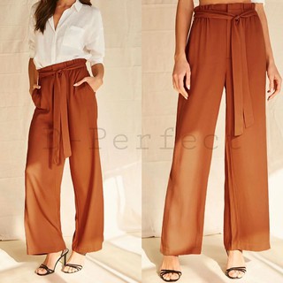 F21 Belted Wide-Leg Pants  กางเกงขาบาน เอวสูง มาพร้อมเชือกผูกเอว กระเป๋าล้วง2 ข้าง ด้านหน้าเป็นซิป+ตะขอ ขอบเอวเป็นยางยืด