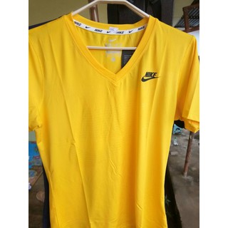 เสื้อออกกำลังกายหญิง nike มี4สี