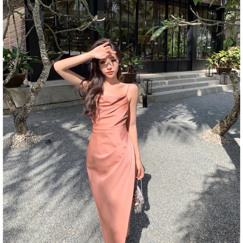 Mogwany พรี Pattra Pleat Dress สีบ่มผิวมากค่า