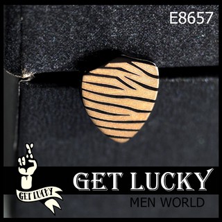 E8657 ตุ้มหูผุ้ชาย GET LUCKY จิวหู หัวกะโหลก โล่ สีดำ (แพค1ชิ้น)