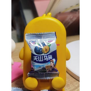 新疆特产天山乌梅干火车同款10g小袋一颗 บ๊วยลูกพลัม จากซินเจียง ห่อเล็ก 10 กรัม