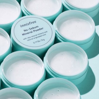 Innisfree No Sebum Mineral Powder 5g  แป้งฝุ่นควบคุมความมัน