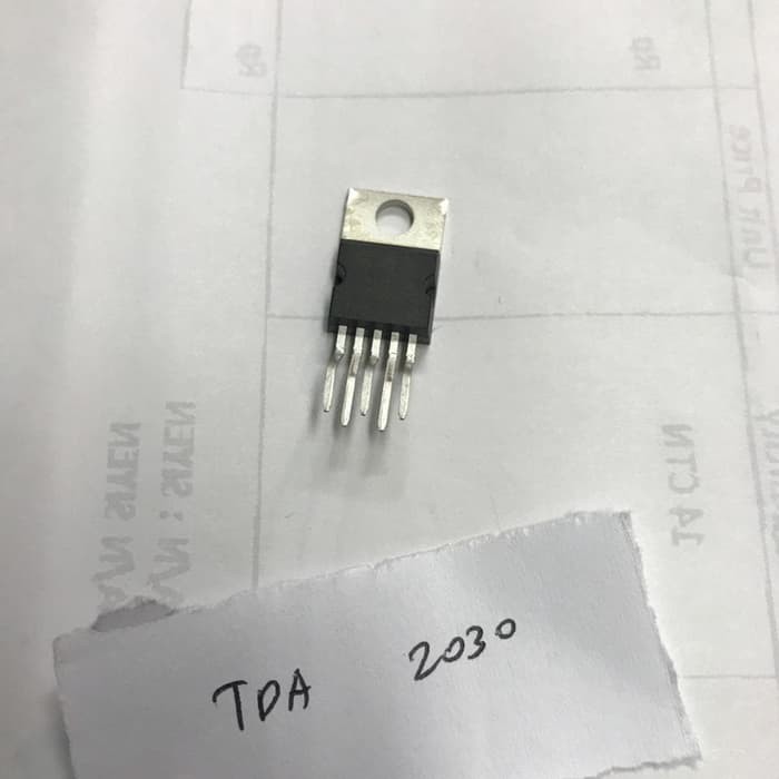 ST IC TDA 2030 A TDA2030A