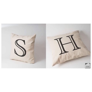 Alphabet pillow ปลอกพร้อมหมอน ;)