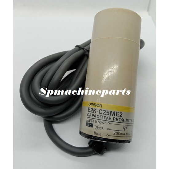 Omron E2K-C25ME2 Capacitive Proximity Sensor (มือสอง)