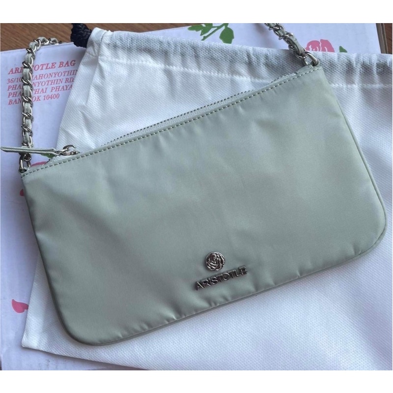 used like new aristotle pouch year 2022สี Dove