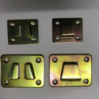 ตัวเชื่อมต่อโต๊ะ (ตัวล็อคแบบเสียบ ตัวผู้-ตัวเมีย) มี 2 ขนาด 6.5cm x 5cm (หนา 2.2 มิล), 4.5cm x3.5cm (หนา 1.7 มิล)