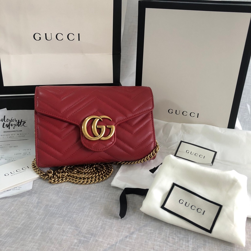 ✅✅พร้อมส่ง✅✅ Gucci Marmont RED matelassé Wallet on Chain (WOC)  , มือสอง ของแท้ 💯