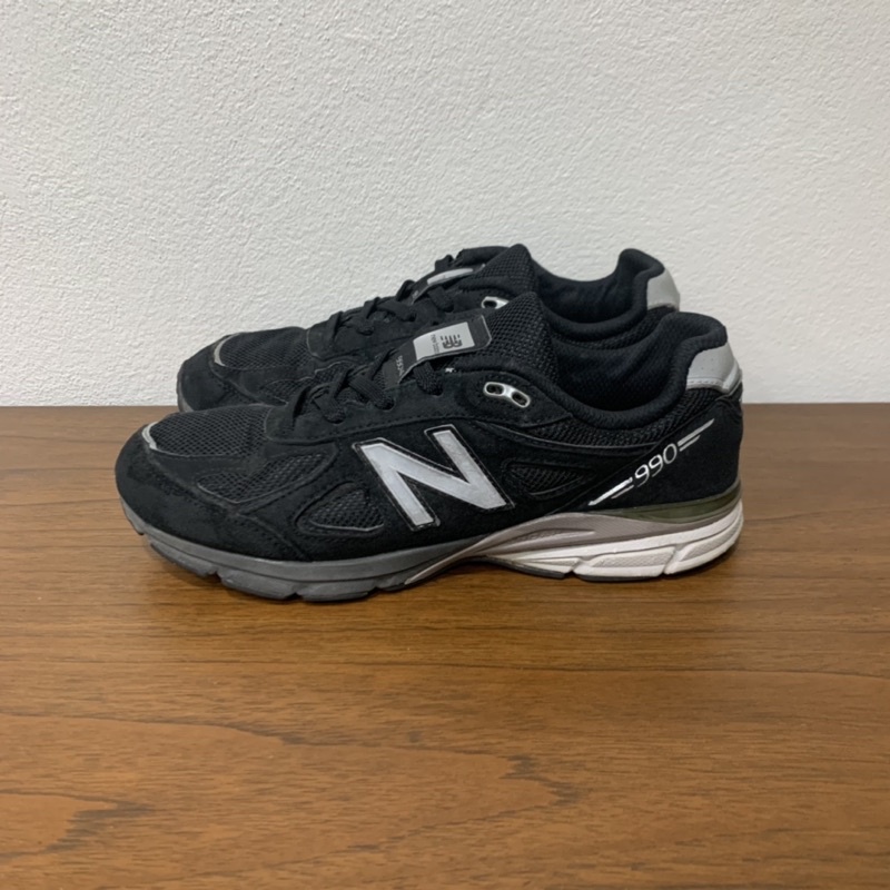 รองเท้า New Balance 990 V4 มือสองของแท้