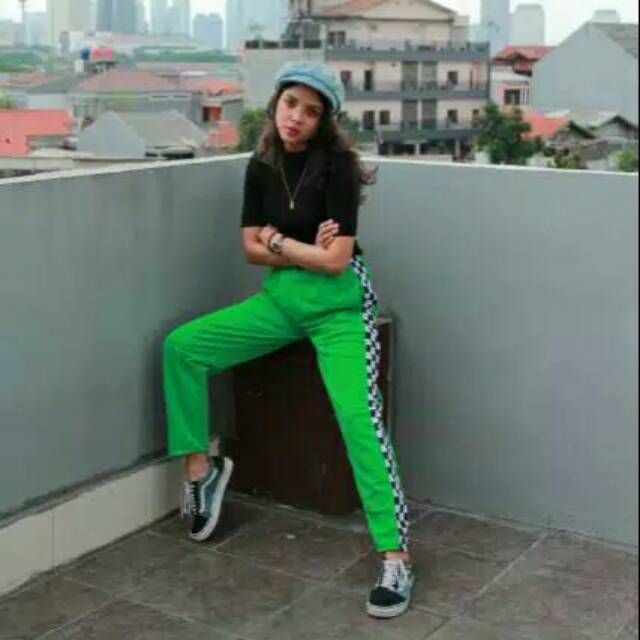 HIJAU Checkerboard กางเกงวอร์มสีเขียว