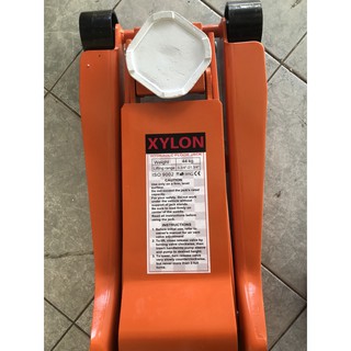 🔥โค้ดINC3LEL3ลด30฿แม่แรงตะเข้ ลูกสูบคู่ โหลดเตี้ย 4 ตัน Low Profile Hydraulic Garage Jack ยี่ห้อ XYLON รุ่น XYL-450