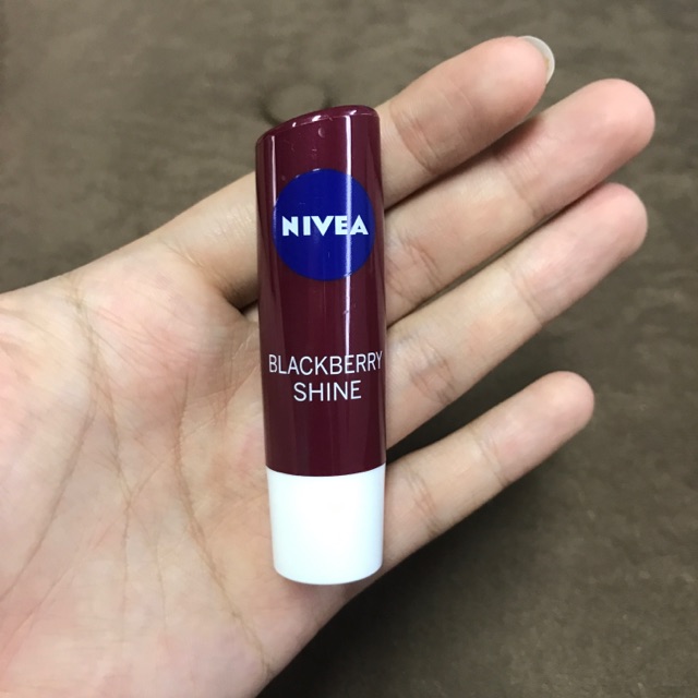 ลิปมันNivea กลิ่นBlackberry มีสีม่วงอ่อนๆ | Shopee Thailand