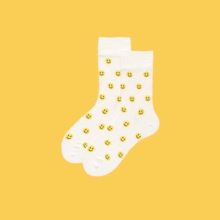 Smiley Socks | ถุงเท้าลายยิ้ม ข้อกลาง มินิมอล