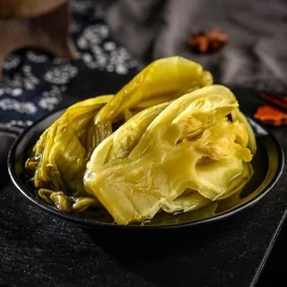 ผักกาดดองเปรี้ยว(开口爽鱼酸菜)400g เหมาะสำหรับปรุงอาหารได้หลากหลายเมนู ผ่านการล้างอย่างสะอาด รสชาติเปรี้ยวกลมกล่อม